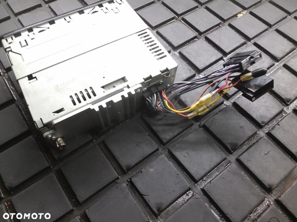 Radio samochodowe JVC KD-G351 - 2