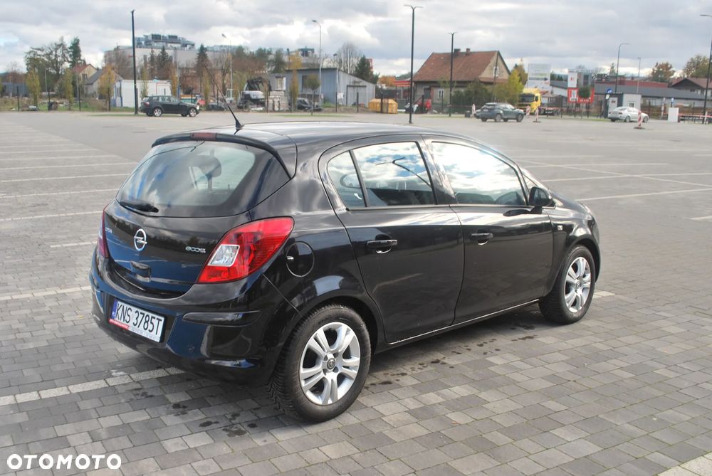 Opel Corsa - 4
