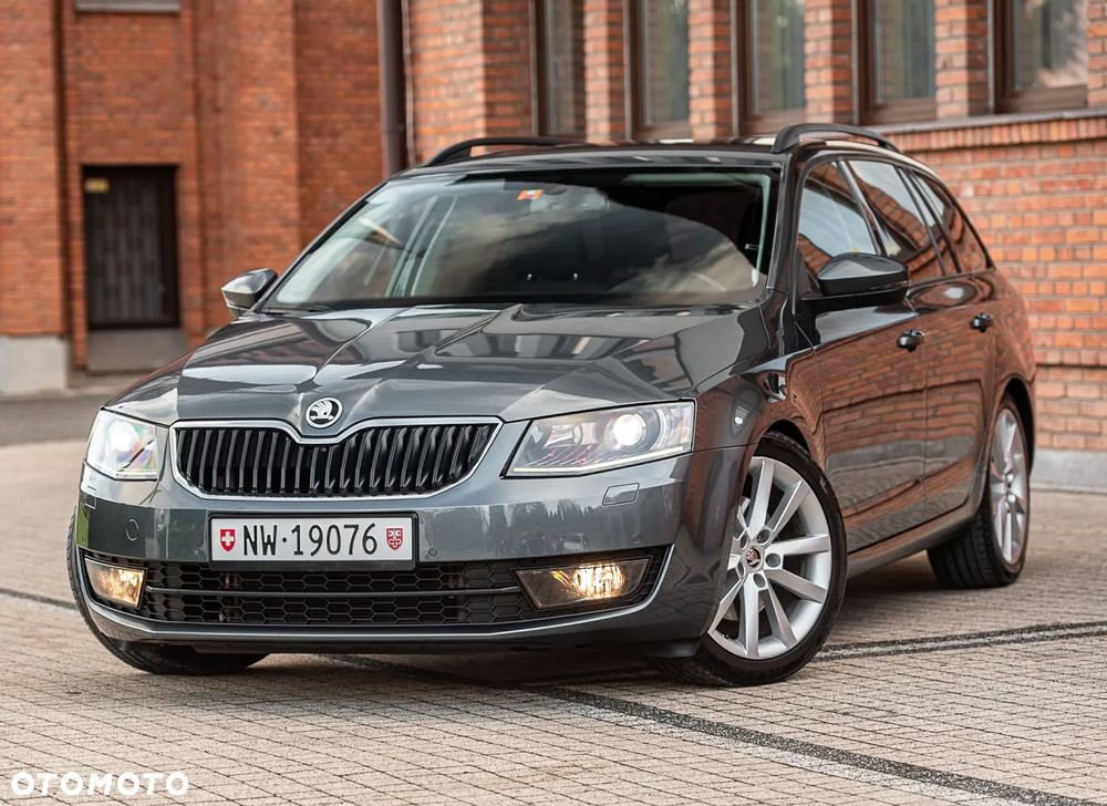 Skoda Octavia 2.0 TDI SCR 4x4 Style DSG - 4