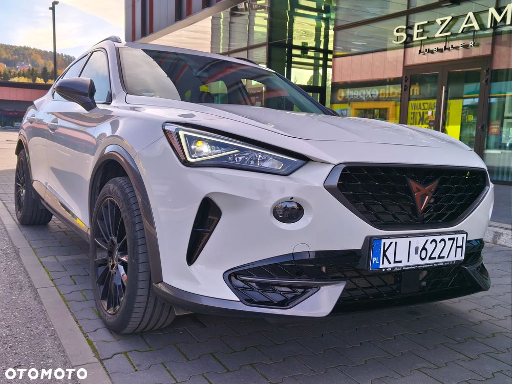 Cupra Formentor 1.4 e-Hybrid DSG - 24