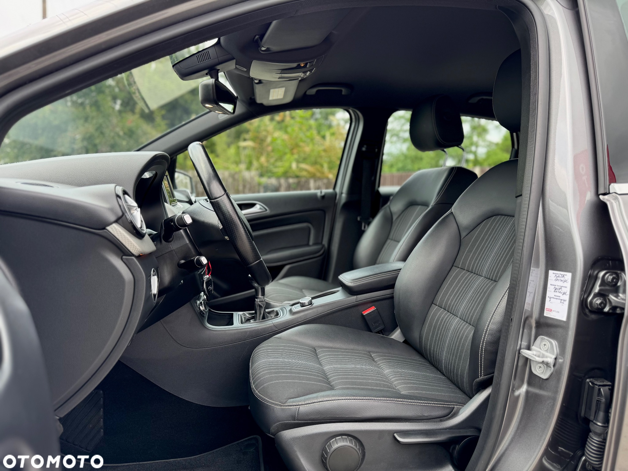 Mercedes-Benz Klasa B 180 BlueEFFICIENCY Edition - 21
