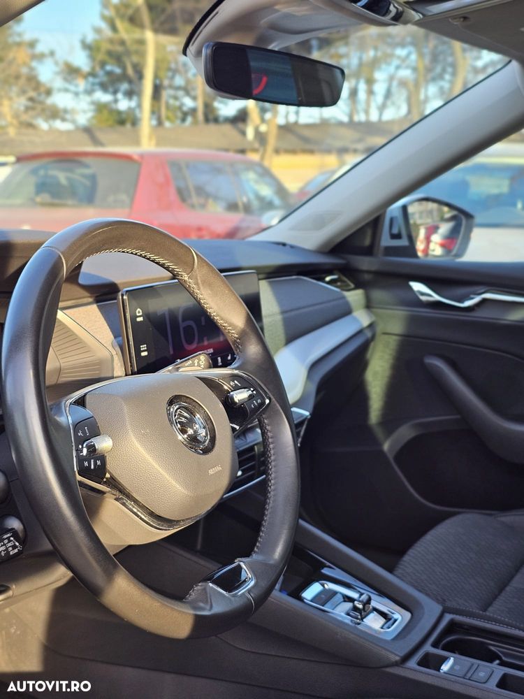 Skoda Octavia 1.4 TSI DSG Style - 10