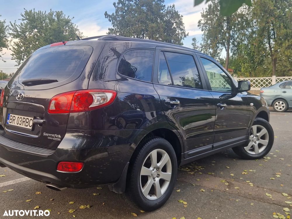 Hyundai Santa Fe ver-2-2-dsl-vgt-5-seats-4wd - 6