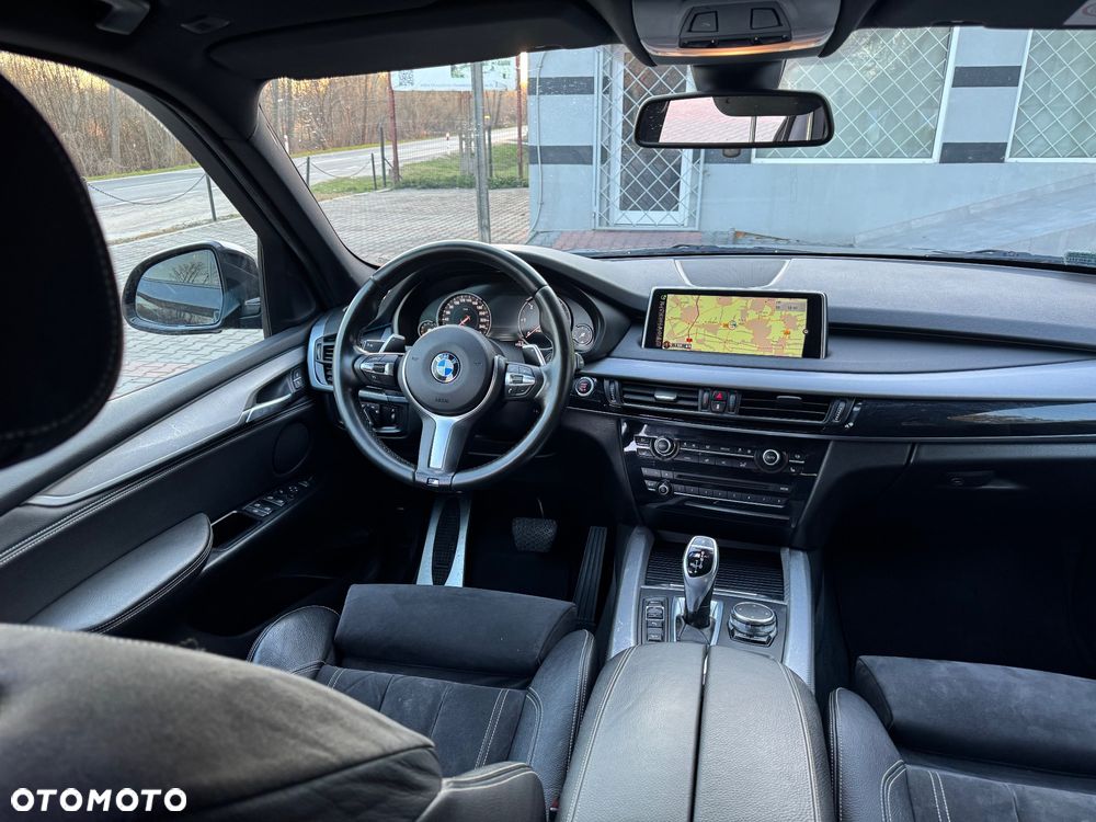 BMW X5 M M50d Sport-Aut - 5