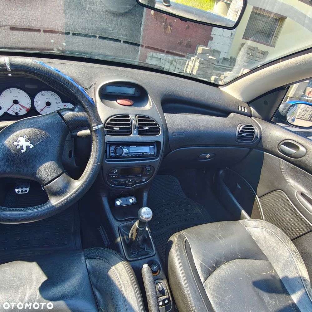 Peugeot 206 - 12