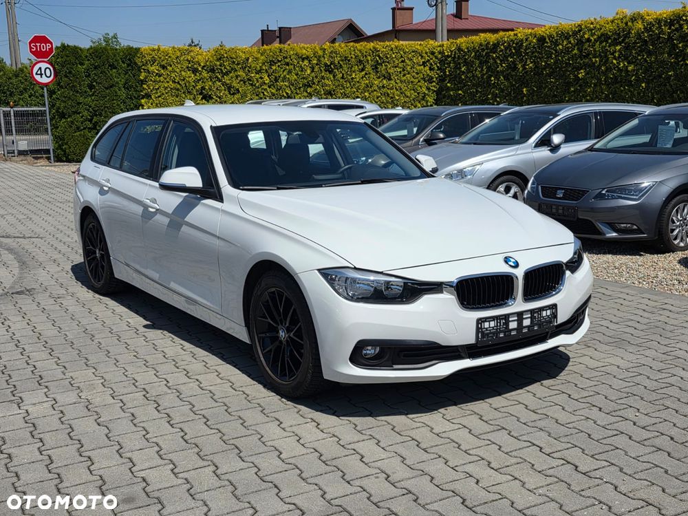 BMW Seria 3 318d - 2