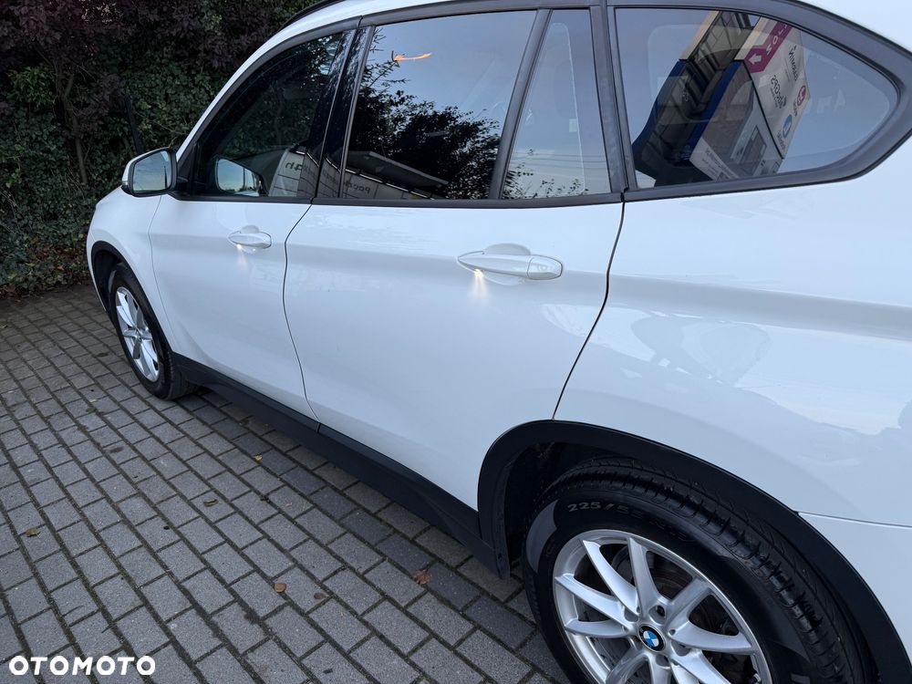 BMW X1 sDrive18i - 14
