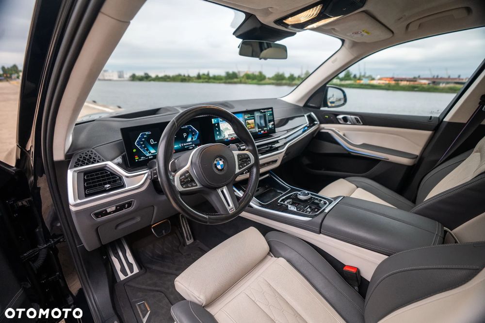 BMW X7 M60i xDrive mHEV sport - 21