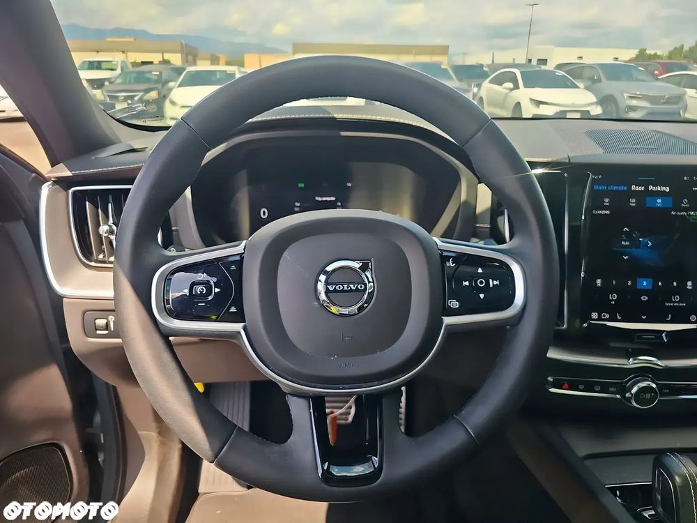 Volvo XC 60 - 10