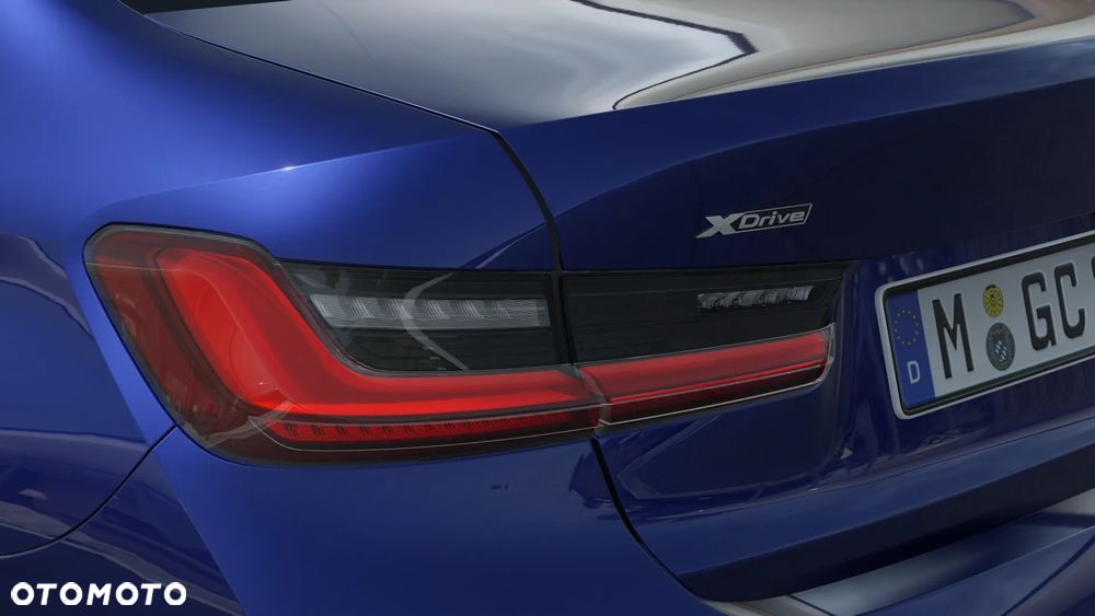 BMW Seria 3 320d xDrive M Sport - 10
