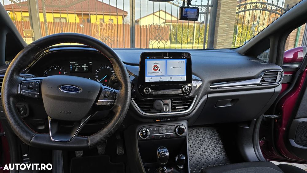 Ford Fiesta 1.0 EcoBoost mHEV ST Line - 6