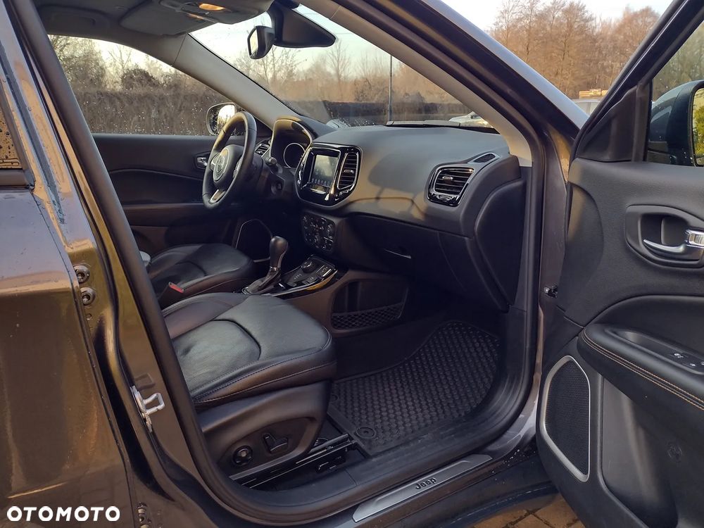 Jeep Compass 1.4 TMair Limited 4WD S&S - 8