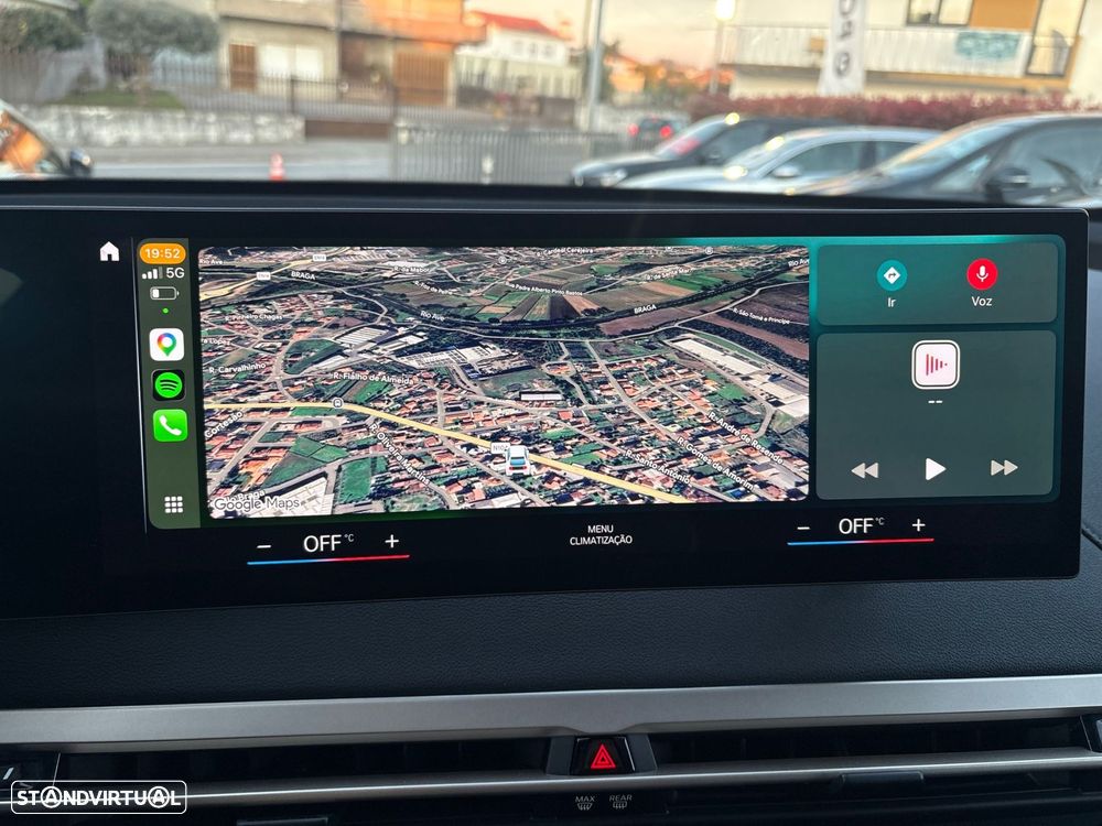 BMW iX xDrive 40 Pack Desportivo - 43