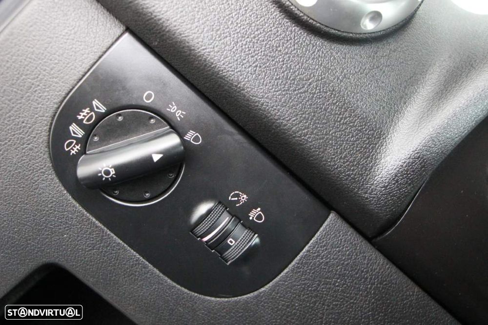 Audi TT Coupé 1.8 T - 11