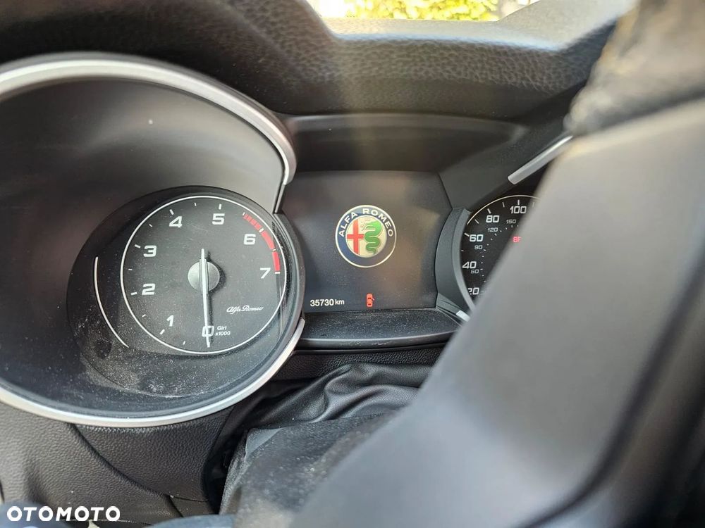 Alfa Romeo Stelvio 2.0 Turbo Super Q4 - 8
