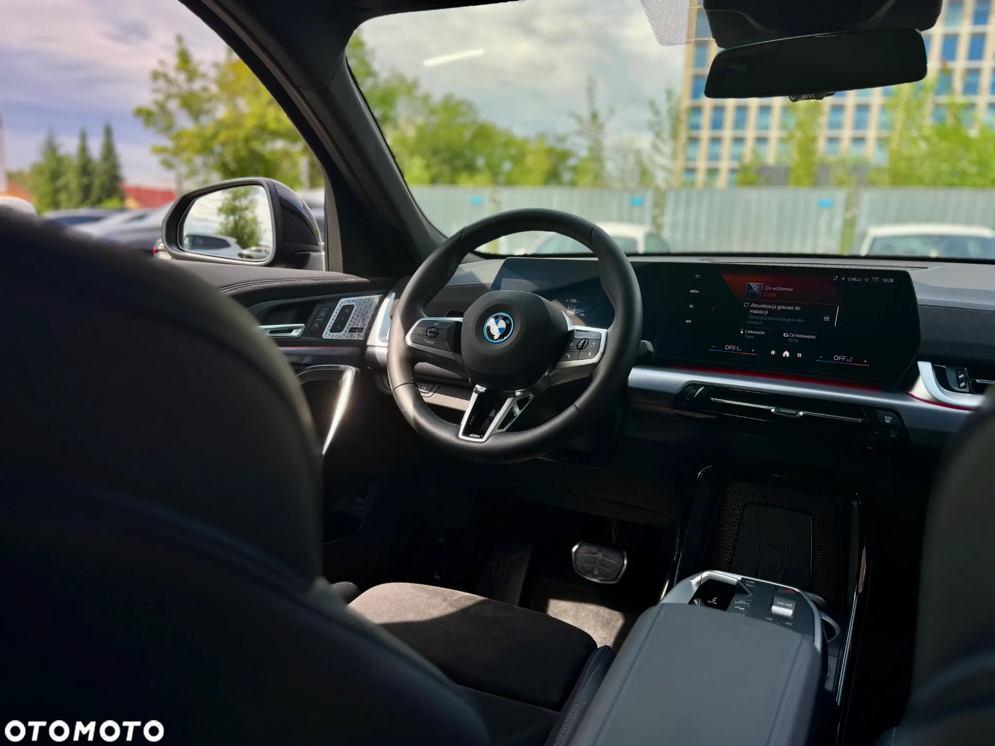 BMW iX2 eDrive20 66.5kWh M Sport - 7
