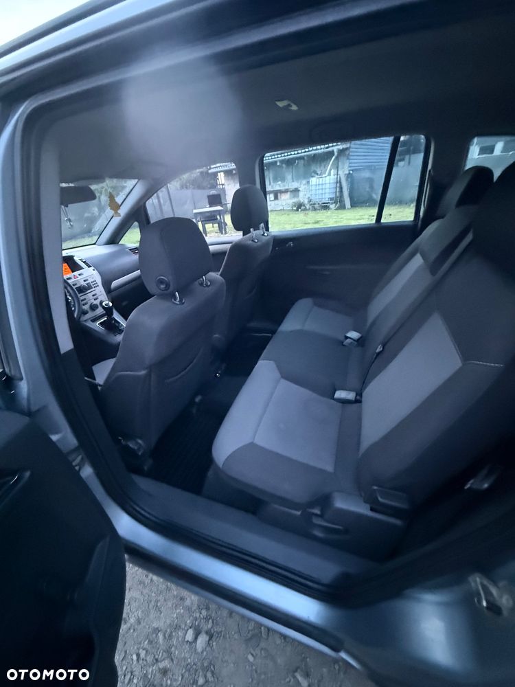Opel Zafira 1.9 CDTI Enjoy - 9