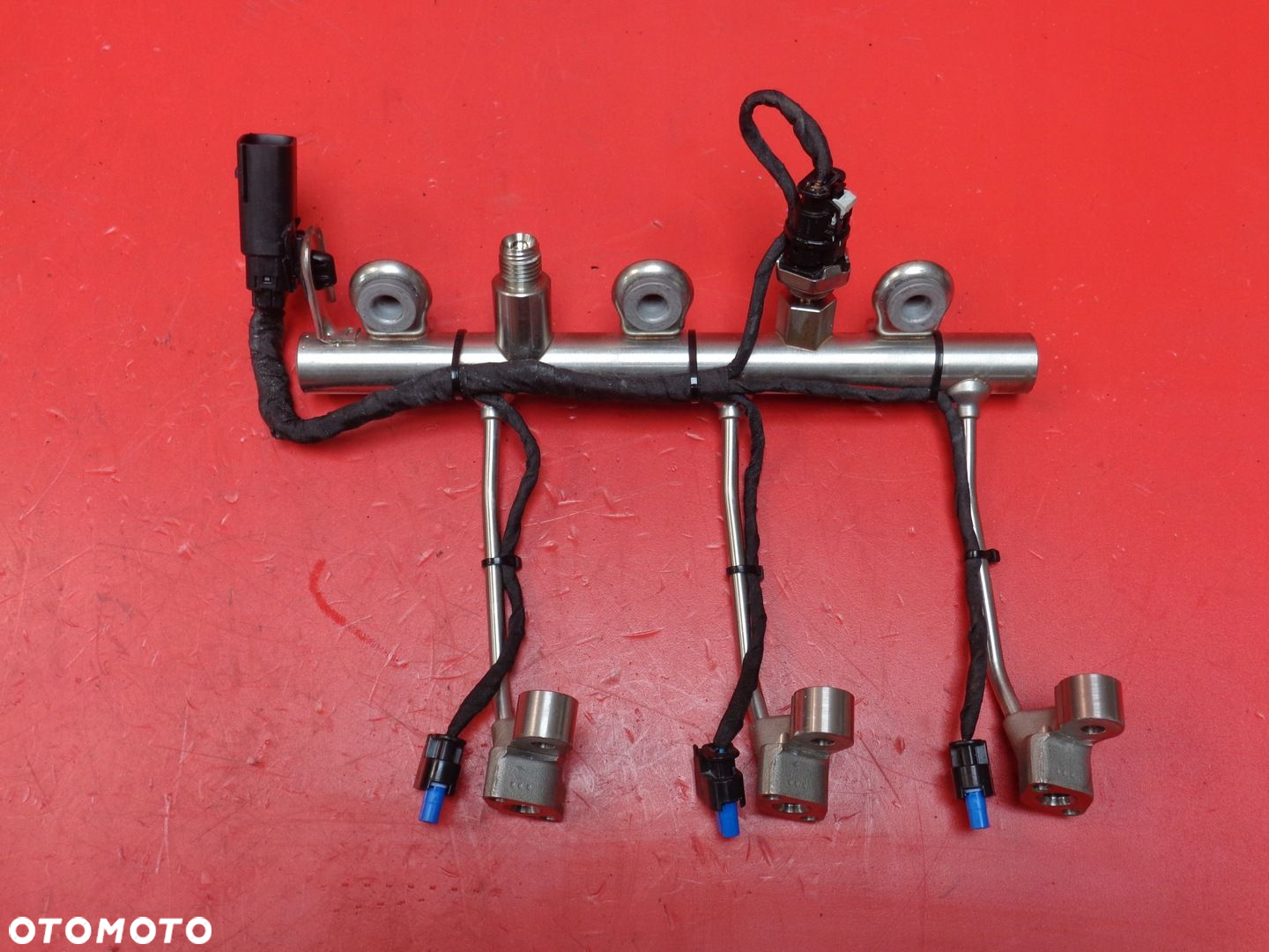 Listwa wtryskowa i czujnik Opel Astra Adam 1.0 T D10XFL 2019r 55509875 - 2