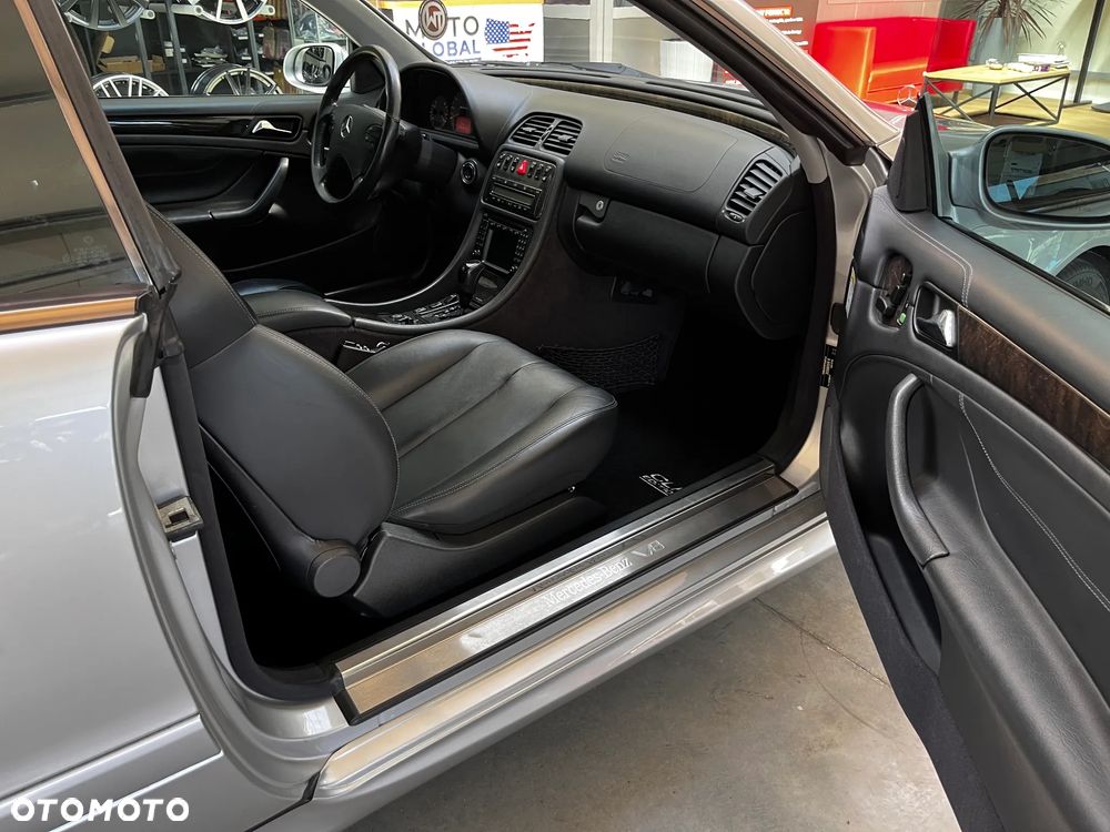 Mercedes-Benz CLK 55 AMG - 16