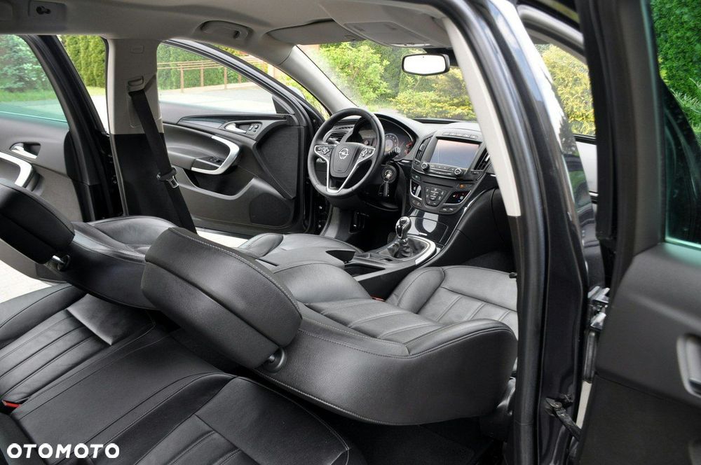 Opel Insignia - 23