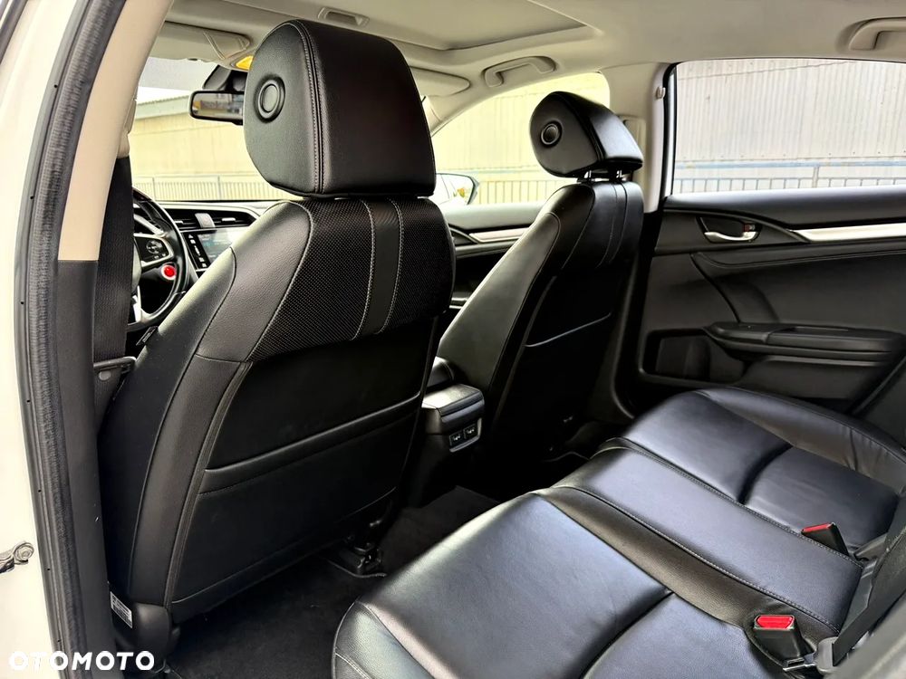 Honda Civic 1.5 i-VTEC Turbo CVT Executive - 23