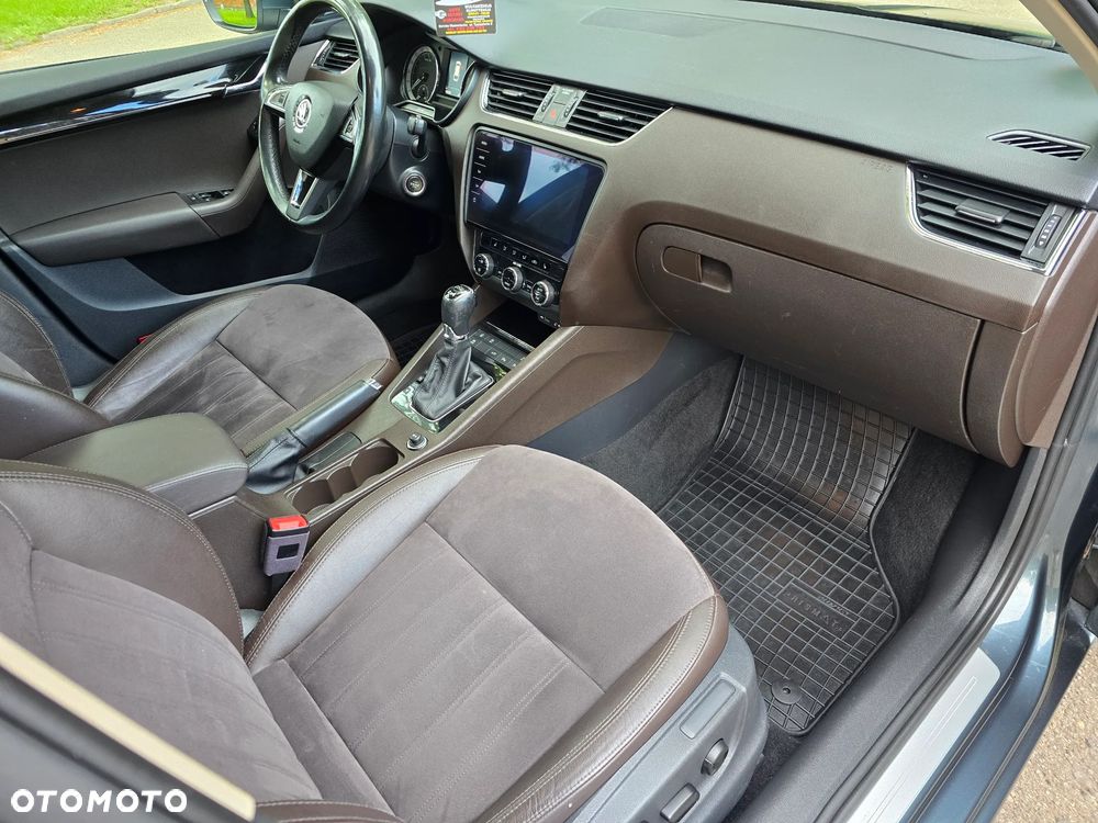Skoda Octavia 2.0 TDI 4x4 DSG L&K - 18