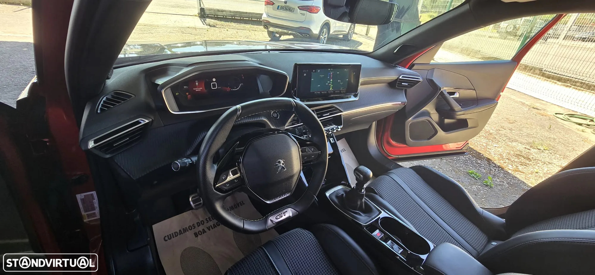 Peugeot 2008 PureTech 130 GT Pack - 14