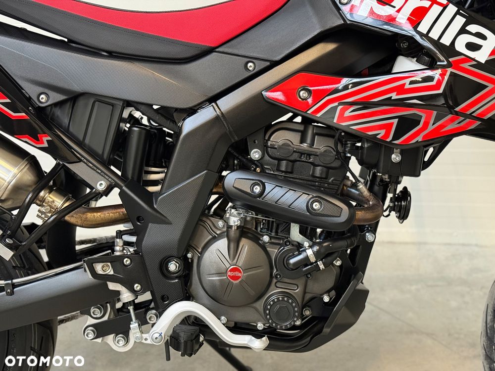 Aprilia SX - 12