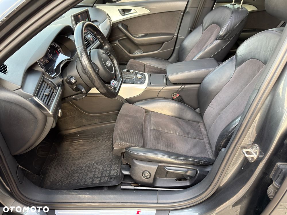 Audi A6 Avant 2.0 TDI quattro S tronic - 25