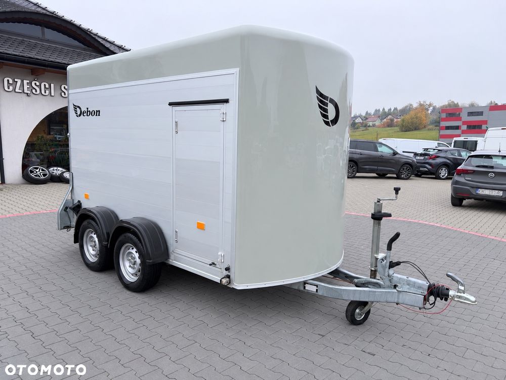 Cheval Liberte Debon C500 - 1