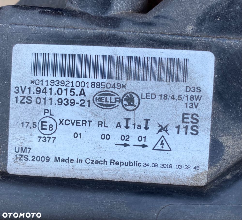 Skoda Superb Super-b Super B III 3 lift fl  lampa przednia lewa lewy przód REFLEKTOR LEWY przedni PRZÓD bixenon biksenon bi xenon bi xenonowe  EUROPA 3V1941015A 3V1.941.015A  soczewka - 8