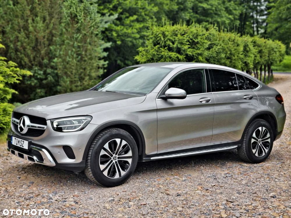 Mercedes-Benz GLC 300 d 4Matic 9G-TRONIC Exclusive - 11