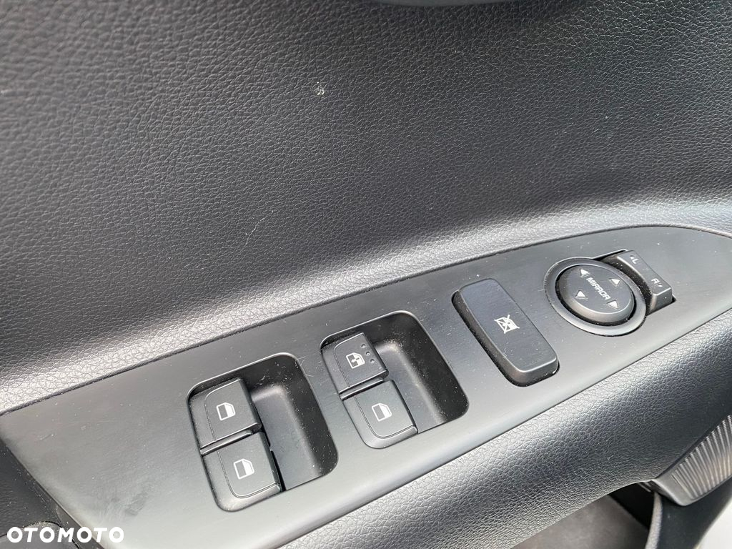 Kia Stonic - 20