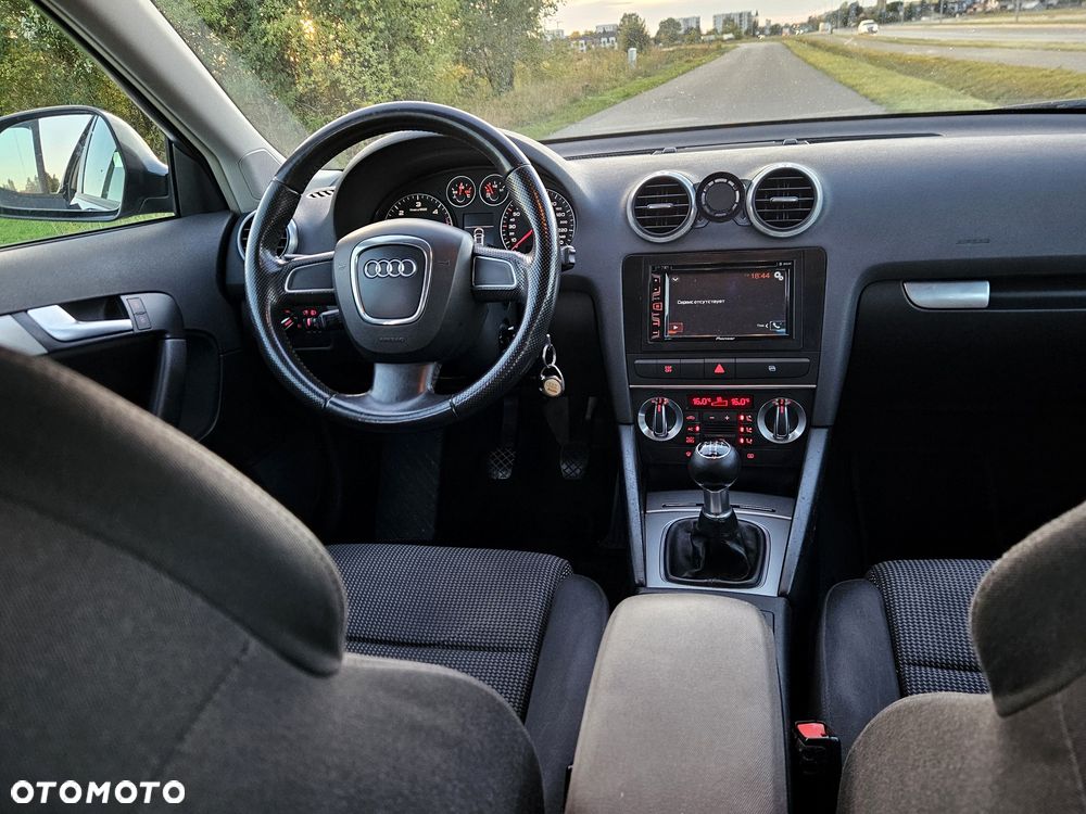 Audi A3 Sportback - 11