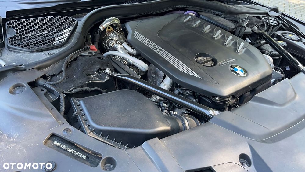 BMW Seria 7 - 2