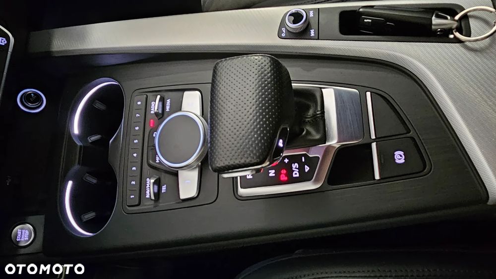 Audi A5 Sportback 40 TDI quattro S tronic S line - 32