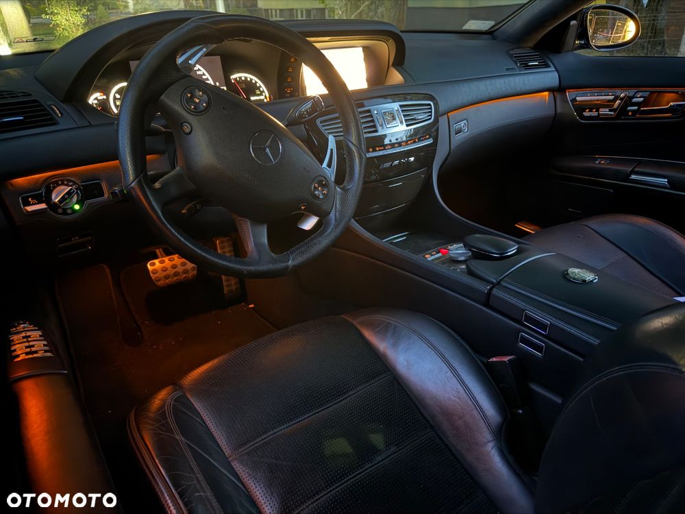 Mercedes-Benz CL 63 AMG 7G-TRONIC - 37