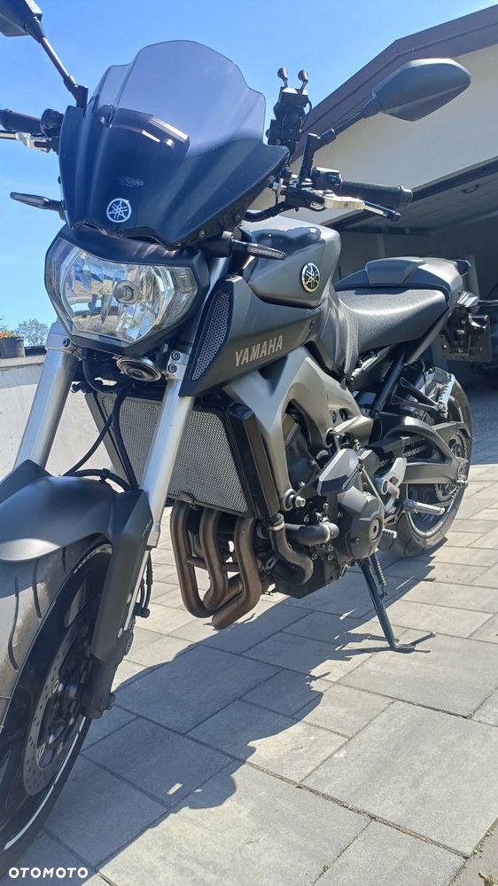 Yamaha MT - 5