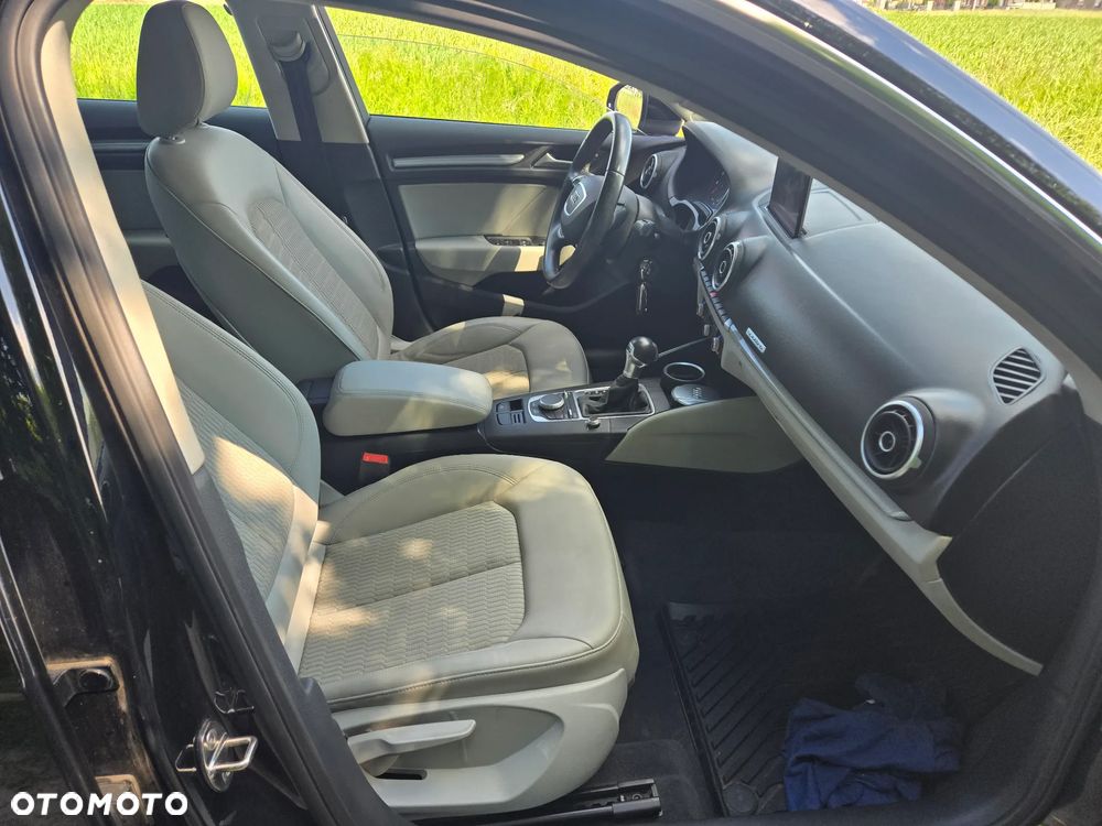 Audi A3 Sportback 1.8 TFSI quattro S tronic Ambition - 6
