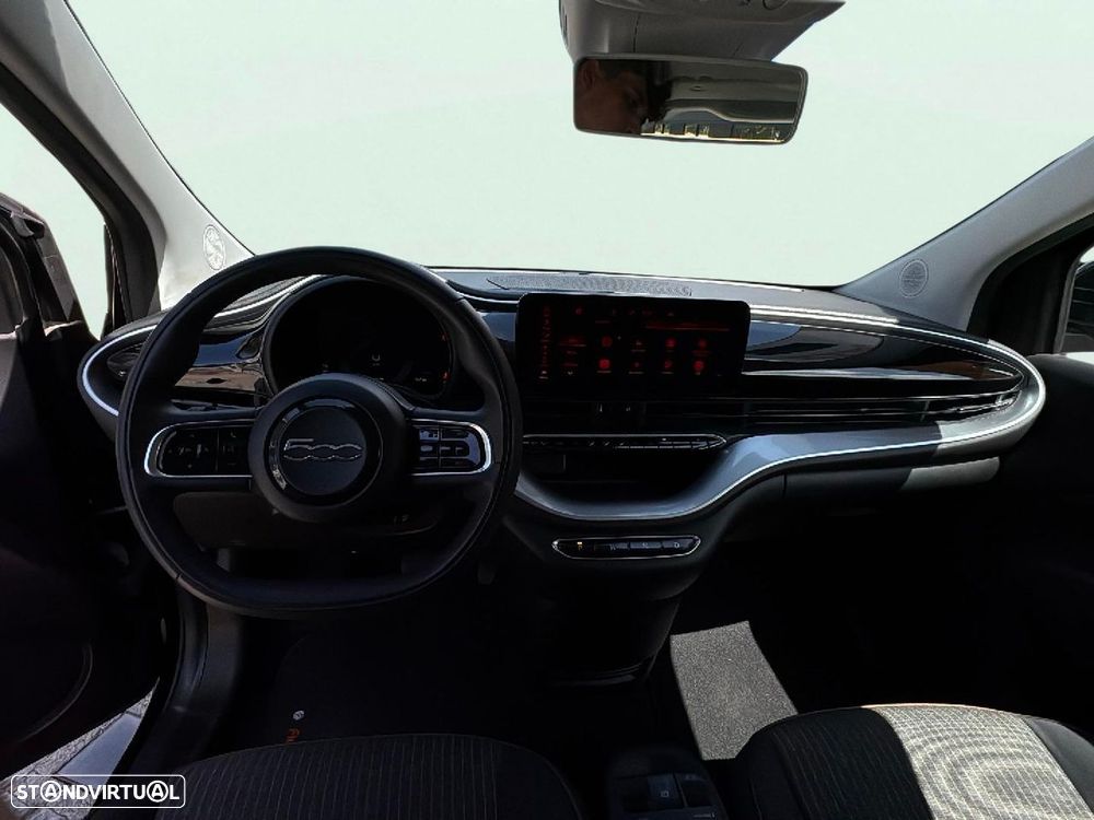 Fiat 500e 42 kWh Icon - 14