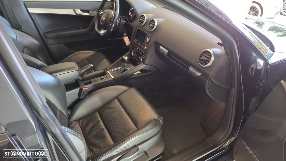 Audi S3 Sportback 2.0 TFSi quattro S tronic - 57