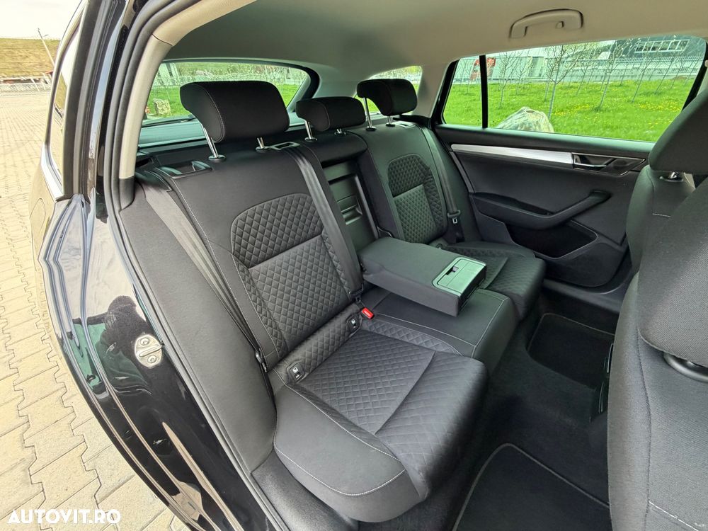 Skoda Superb 2.0 TDI DSG Active - 7