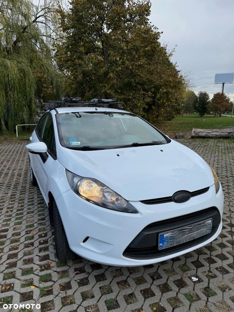 Ford Fiesta - 5