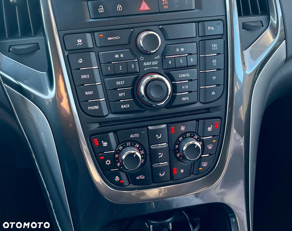 Opel Astra 1.6 SIDI Turbo ecoFLEX Start/Stop Innovation - 11