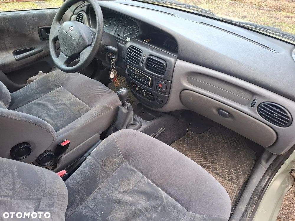 Renault Megane 1.4 16V Expression - 5