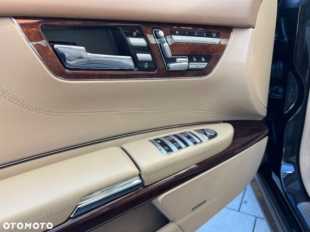 Mercedes-Benz CL 500 - 15