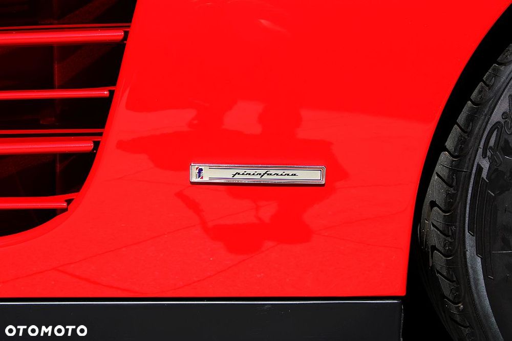 Ferrari Testarossa - 8