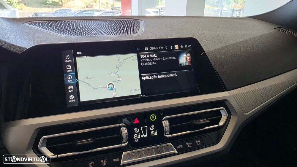 BMW 320 e Line Sport Auto - 43
