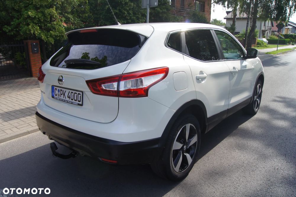 Nissan Qashqai 1.2 DIG-T 360 - 6