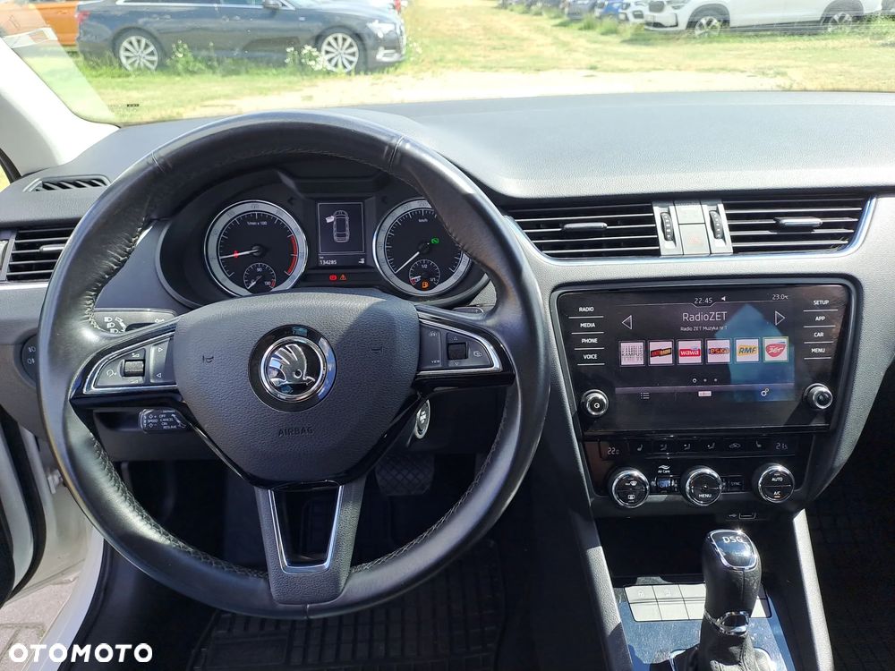 Skoda Octavia 1.5 TSI ACT Style DSG - 9